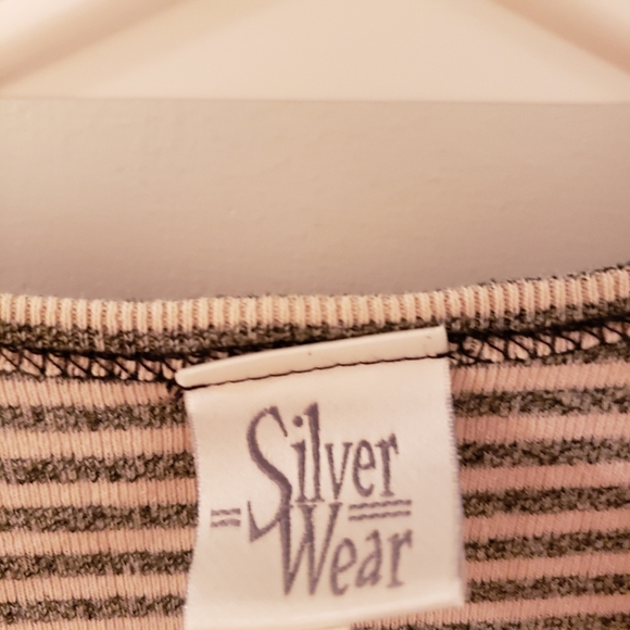 Shirt - Picture 2 of 2